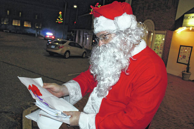 Dear Santa What Richmond County Children Want For Christmas Richmond County Daily Journal - old santa beird roblox