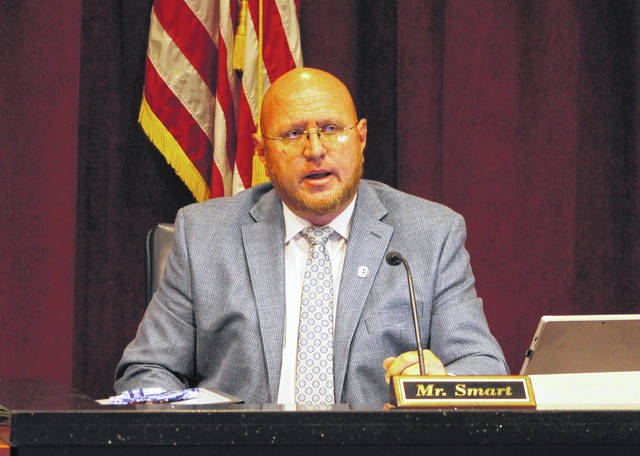 
			
				                                Gavin Stone | Daily Journal
                                Board of Commissioners Chairman Jeff Smart speaks at the board’s meeting on Tuesday.
 
			
		