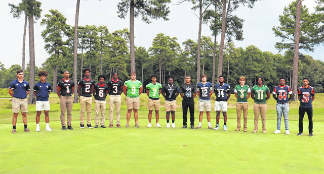 
			
				                                
			
				                                
			
				                                
			
				                                Players from all seven schools of the Sandhills Athletic Conference will meet on Sunday at SAC Football Media Day.  Neel Madhavan |  Daily newspaper & Laurinburger Börse

			
		